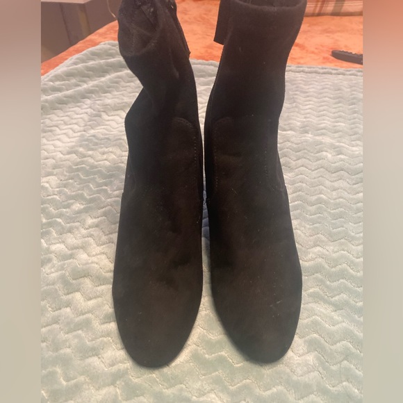 Steve Madden Shoes - Black suede side zip booties